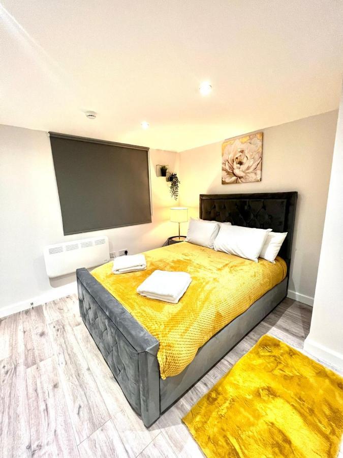 Golden Residences - Oakway Feltham Esterno foto