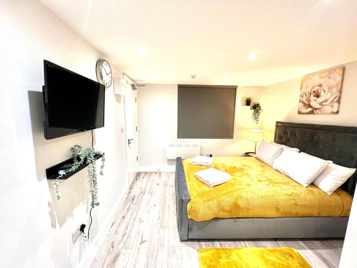 Golden Residences - Oakway Feltham Esterno foto
